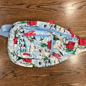 Vera Bradley Peanuts SNOOPY Ski Jump/Ski Slope Sling Bag - Limited Edition